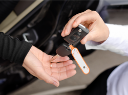 Automotive Servicing Ideal for labelling vehicle keys in servicing, sales, or hire, across the motor vehicle and panel beating industries.